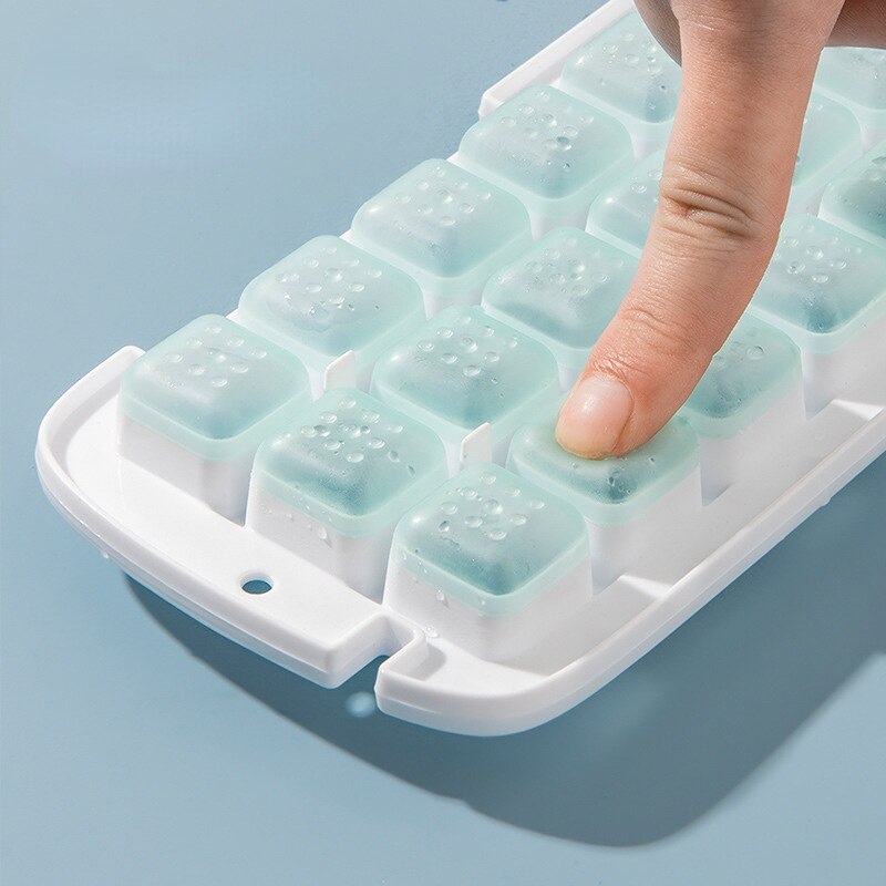 ice cube making box/صندوق عمل مكعبات الثلج