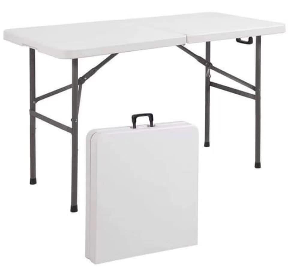 folding table 180 cm/طاولة قابلة للطي 180سم